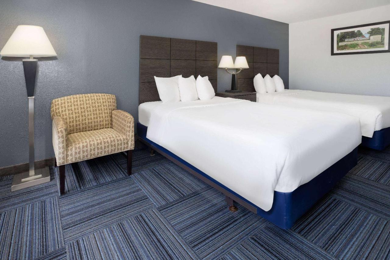 Baymont By Wyndham Hotel Appleton